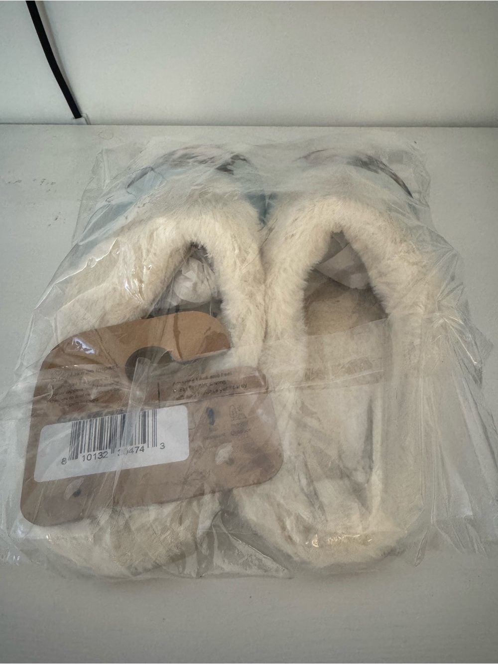 Slippers - Picture 7 of 8